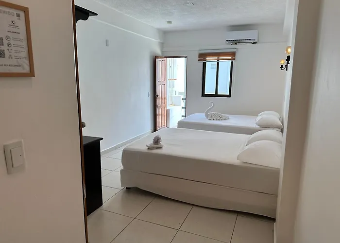 Hotel Calma Chicha 2*